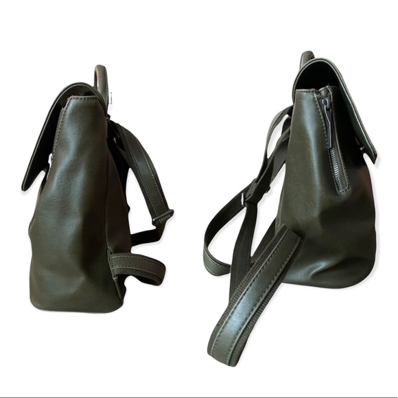 Matt & Nat Backpack Green Vegan Leather Backpack - Picture 9 of 16